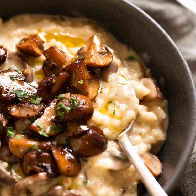 Bowl with creamy Mushroom Risotto, ready to be eaten